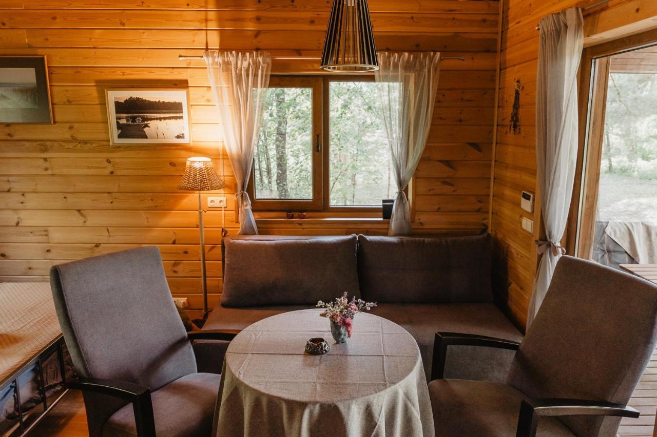 Kutsyuny Berzu Namelis - Birch Cabin מראה חיצוני תמונה
